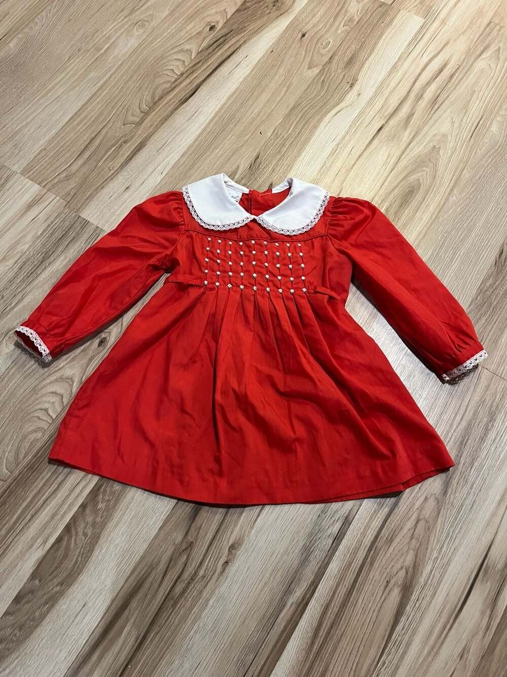 Polly Flinders Vintage Smocked Dress Size T-3 Red White Collar